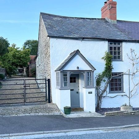 Cosy Two Bedrooom Cottage Set In A Dorset Village Sturminster Newton Luaran gambar