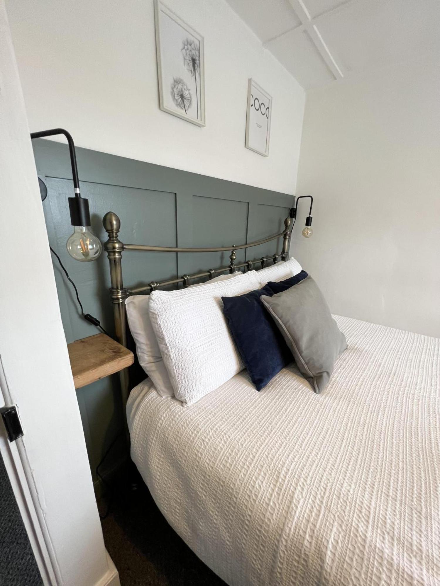 Cosy Two Bedrooom Cottage Set In A Dorset Village Sturminster Newton Luaran gambar
